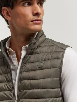 Hombre Alvaro Moreno Chalecos|CHALECO DENKER